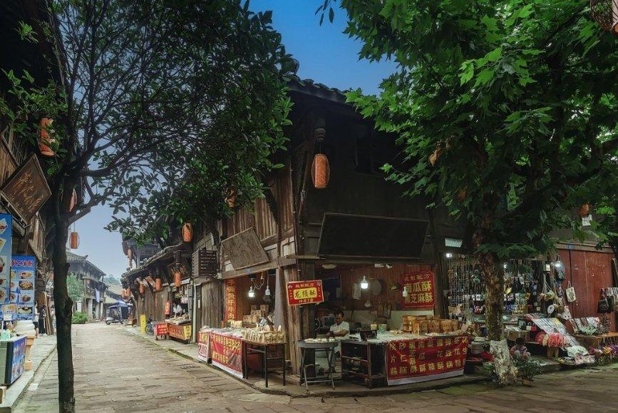 探索天涯,尽在大善之人必有雷霆之气是什么意思?问答